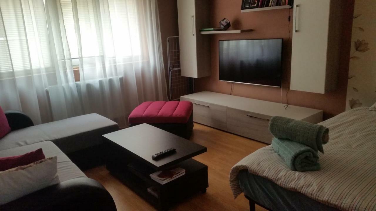 Sfanta Ecaterina - Garsoniera Alba Iulia 아파트 외부 사진